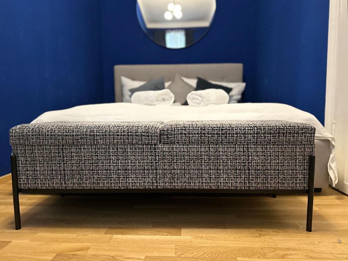 City Apartment - 2 Min To U1 Reumannplatz Wina Bagian luar foto